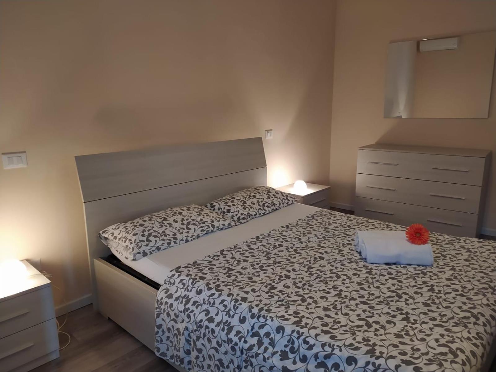 Oasi Holiday Home Toscolano Maderno Room photo