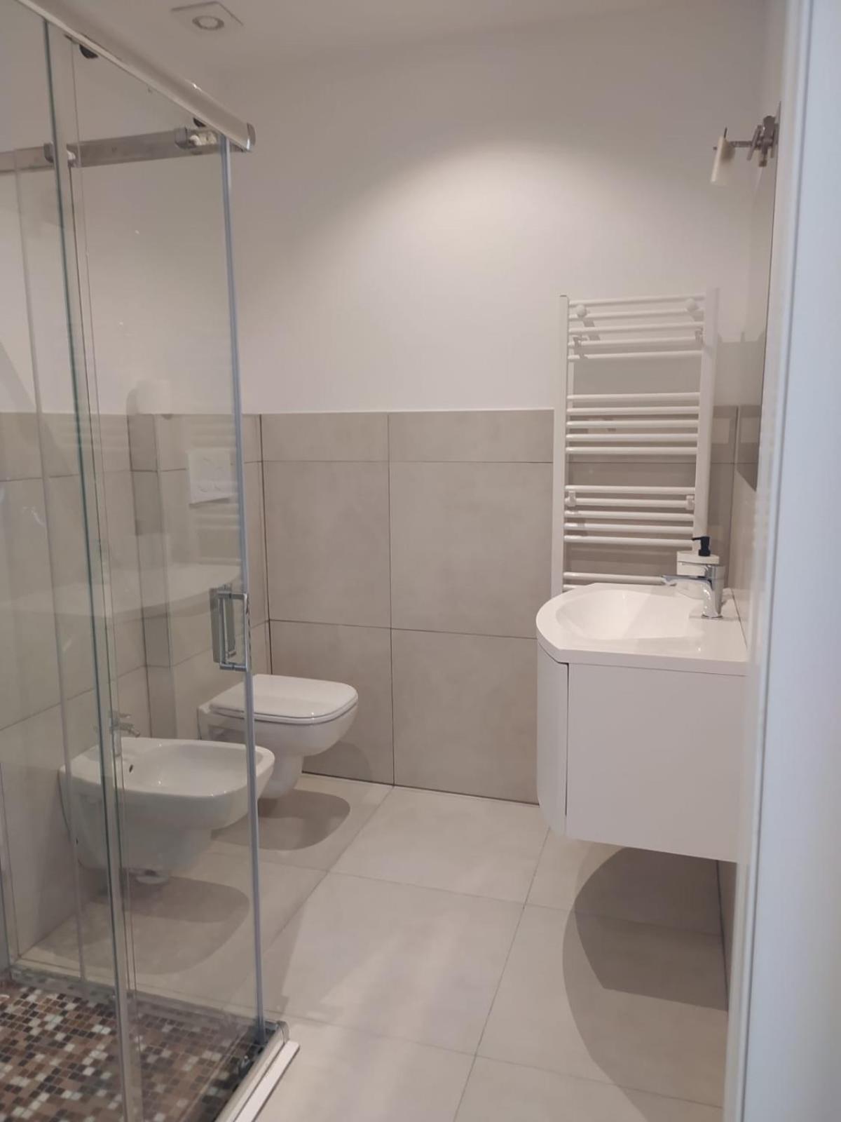 Oasi Holiday Home Toscolano Maderno Room photo