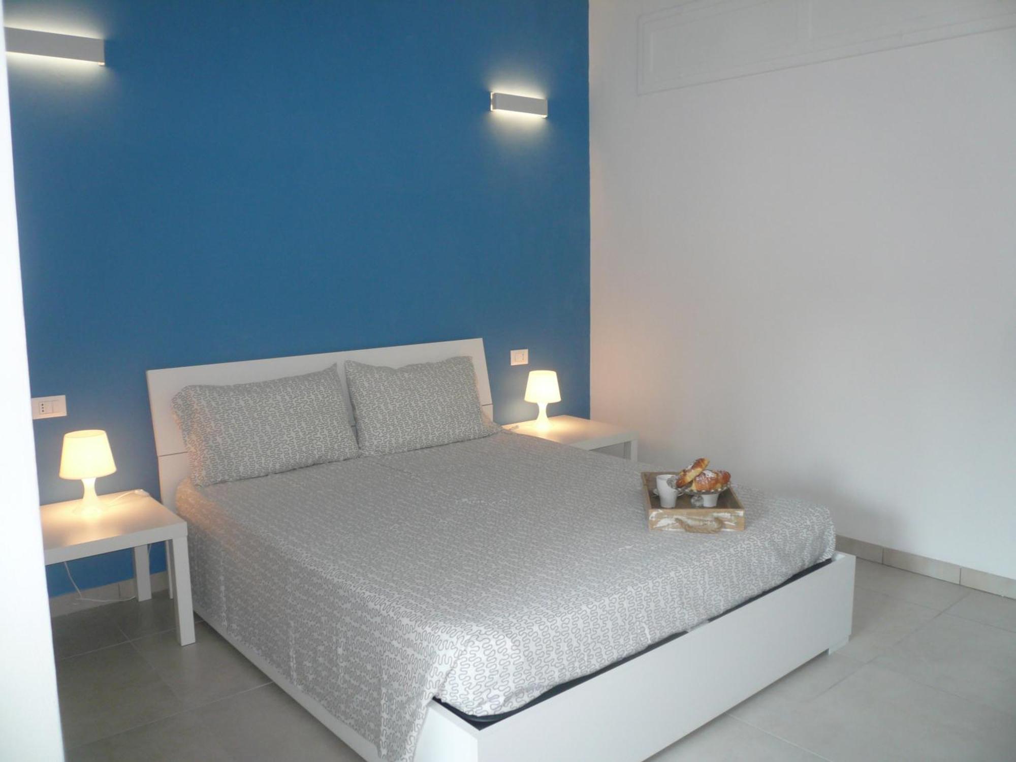 Oasi Holiday Home Toscolano Maderno Room photo