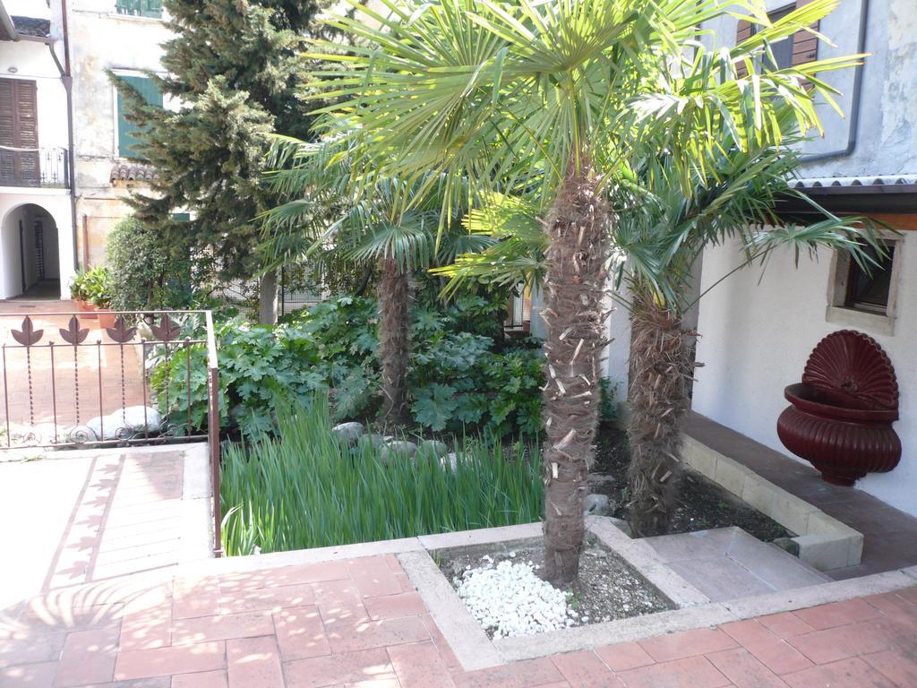 Oasi Holiday Home Toscolano Maderno Exterior photo