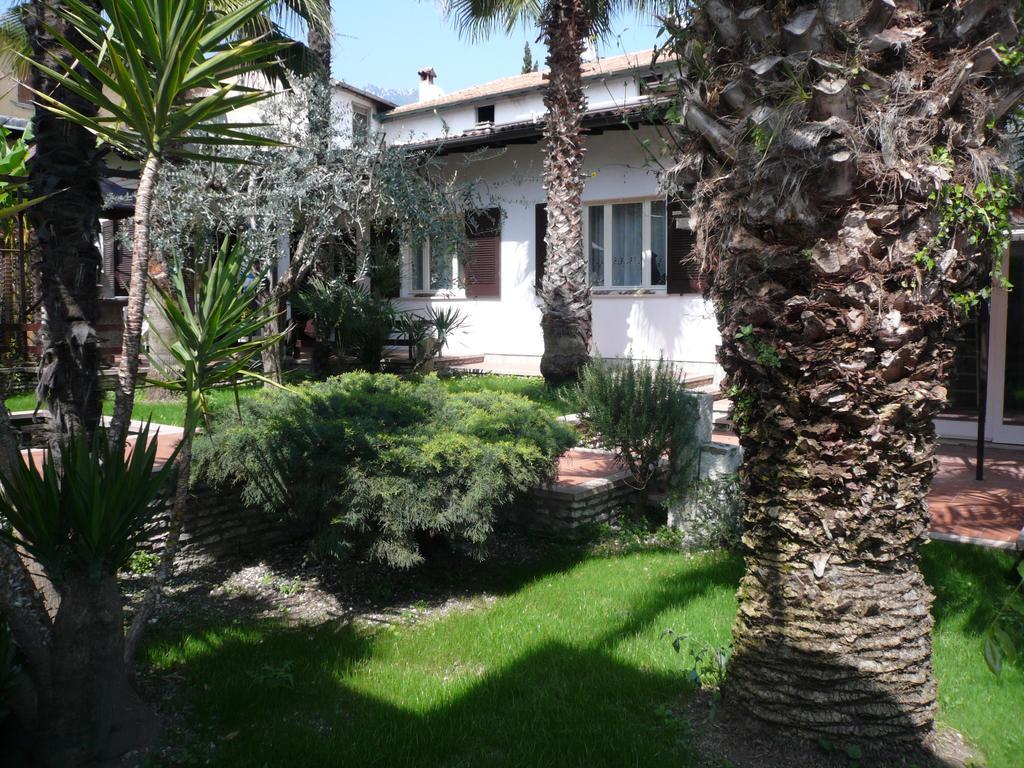 Oasi Holiday Home Toscolano Maderno Exterior photo