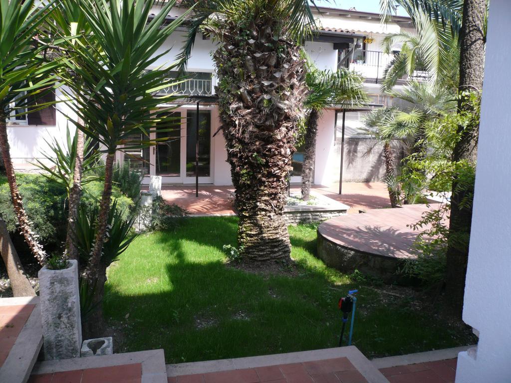 Oasi Holiday Home Toscolano Maderno Exterior photo