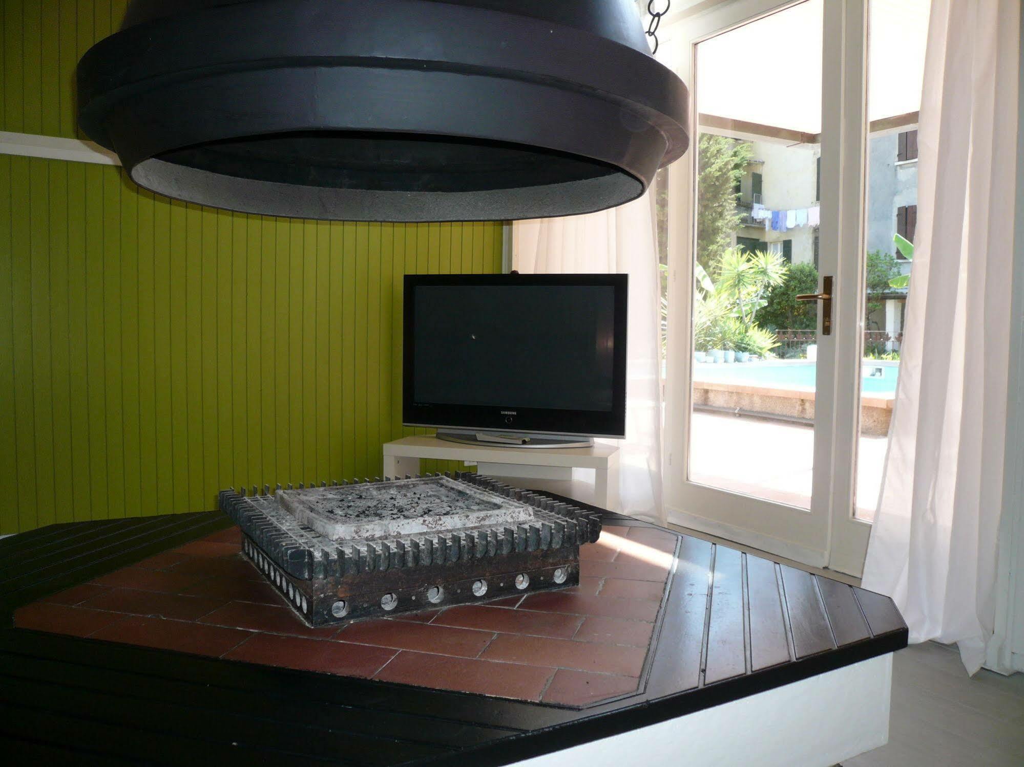 Oasi Holiday Home Toscolano Maderno Exterior photo